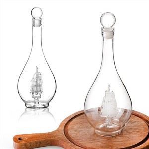 Ръчно издухана бутилка текила